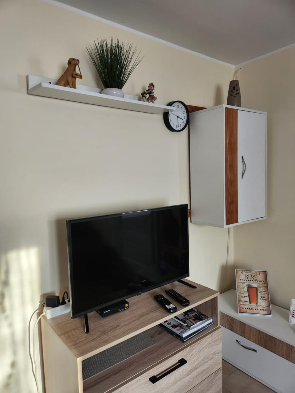 Communal lounge/ TV room, TV and multimedia, Evening entertainment