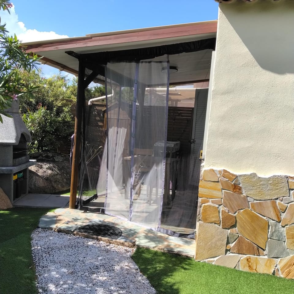 Property building, Balcony/Terrace