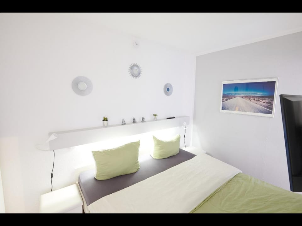 NEU! FeWo Panoramablick Hohegeiß Pool und Sauna Apartment in Braunlage
