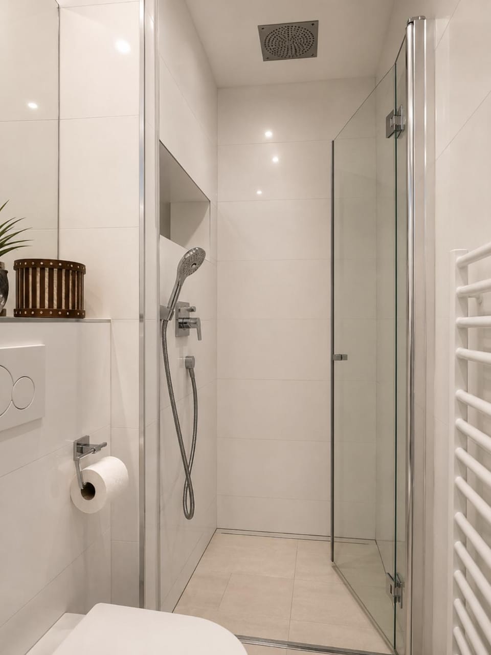 Shower, Bathroom, towels