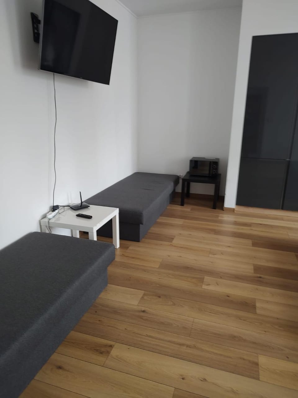 TV and multimedia, Seating area, Evening entertainment