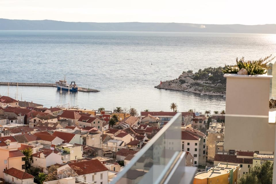 Sun&Sea Deluxe apartment,free parking Apartment in Makarska