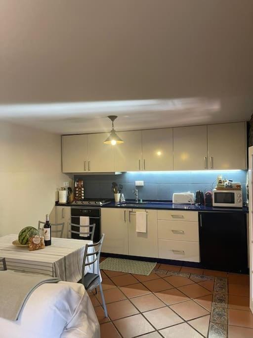Secluded cottage w pool, oceanside view, 3BR, 3BA Villa in Madeira District