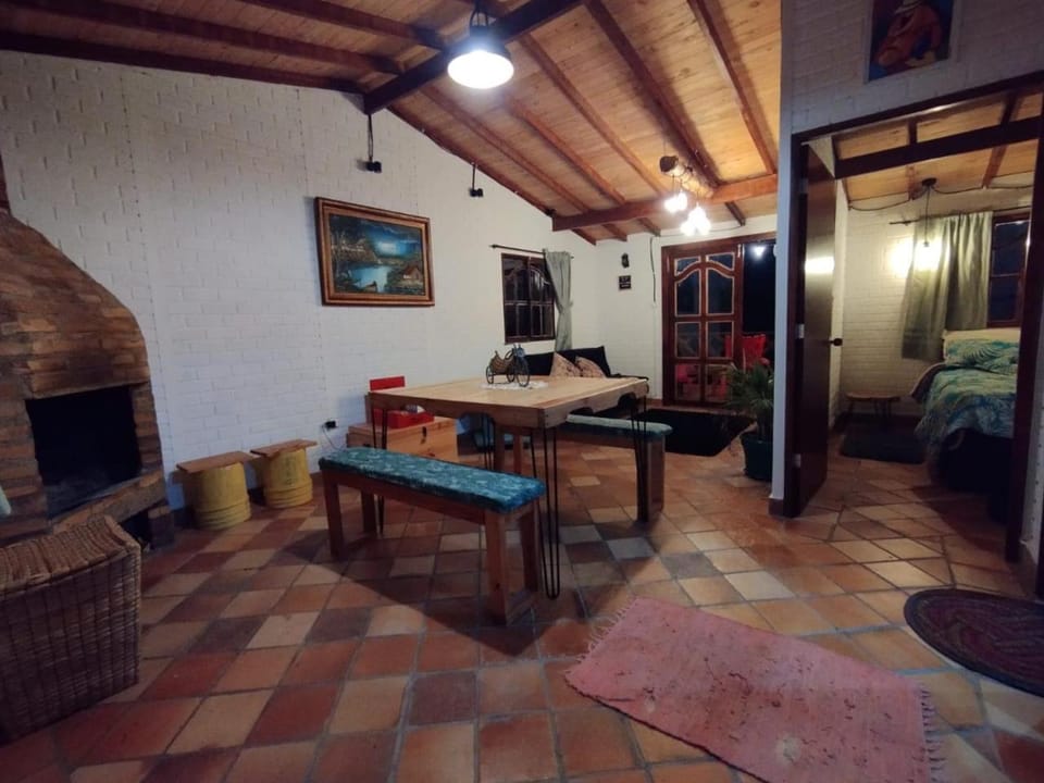 Entre Nubes House in Cundinamarca, Colombia