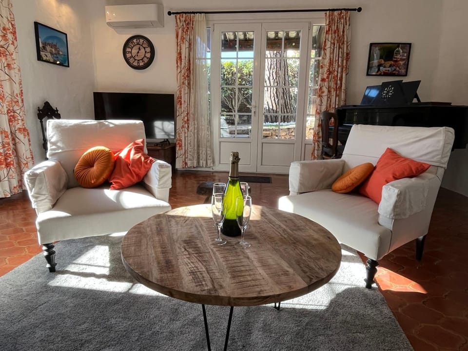 TV and multimedia, Living room