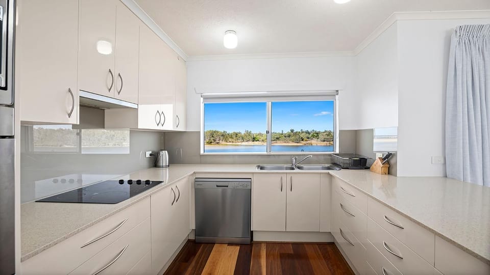Quayside Apartment in Nambucca Heads