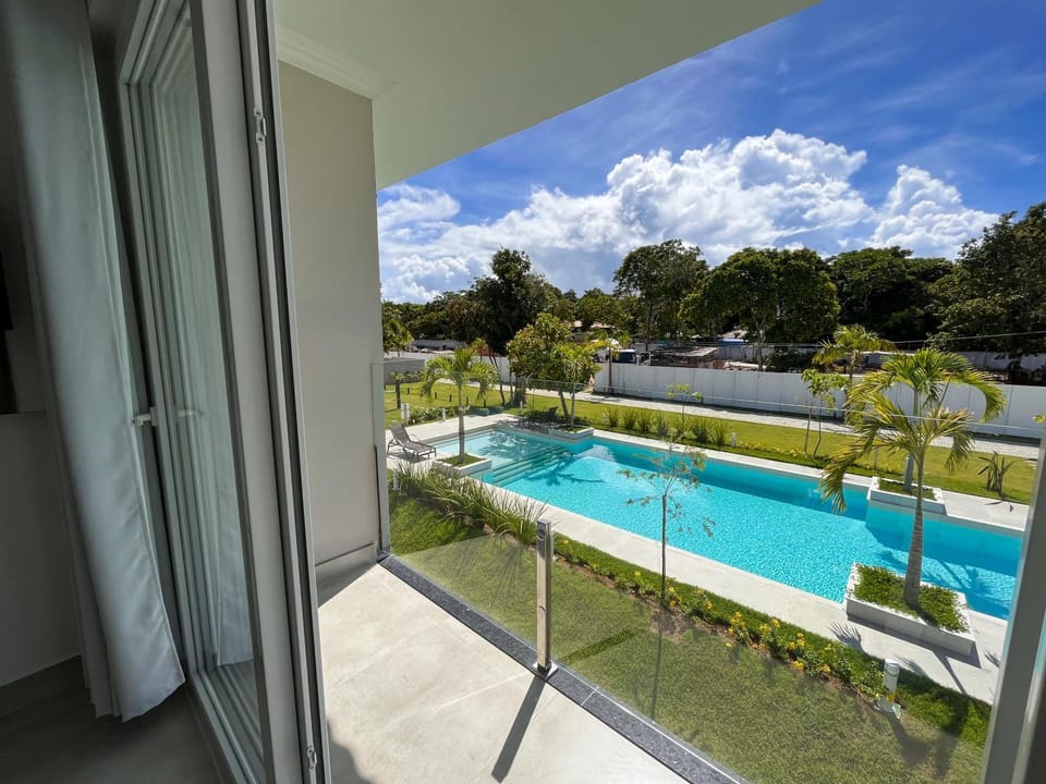 Pool view, Swimming pool