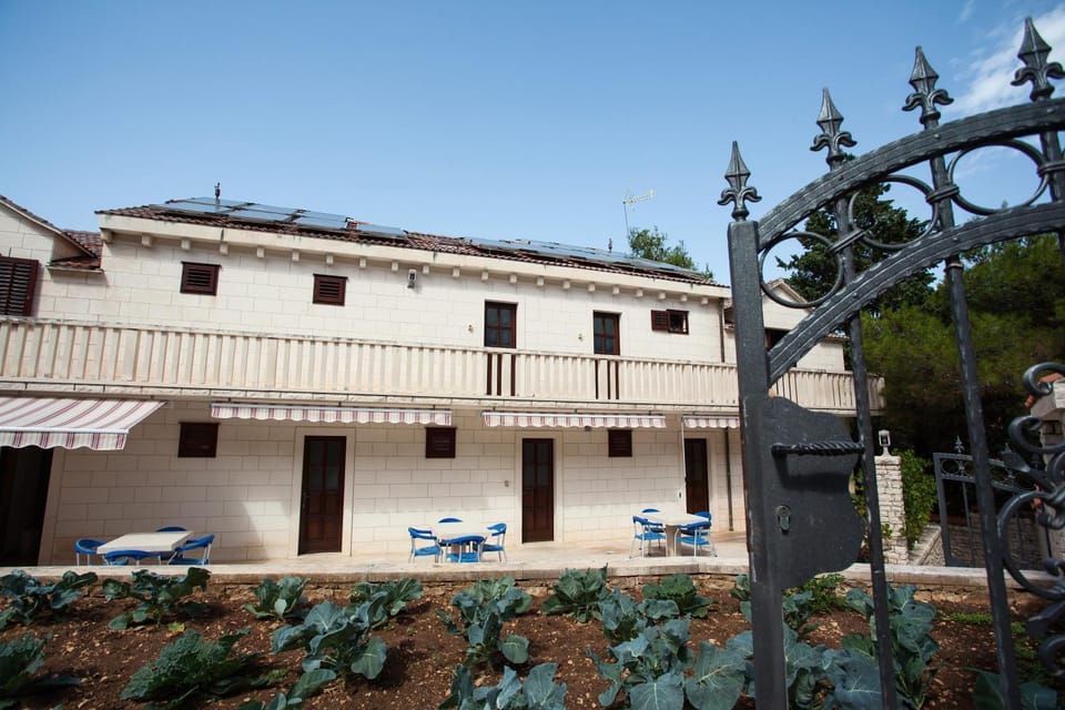Property building, Garden