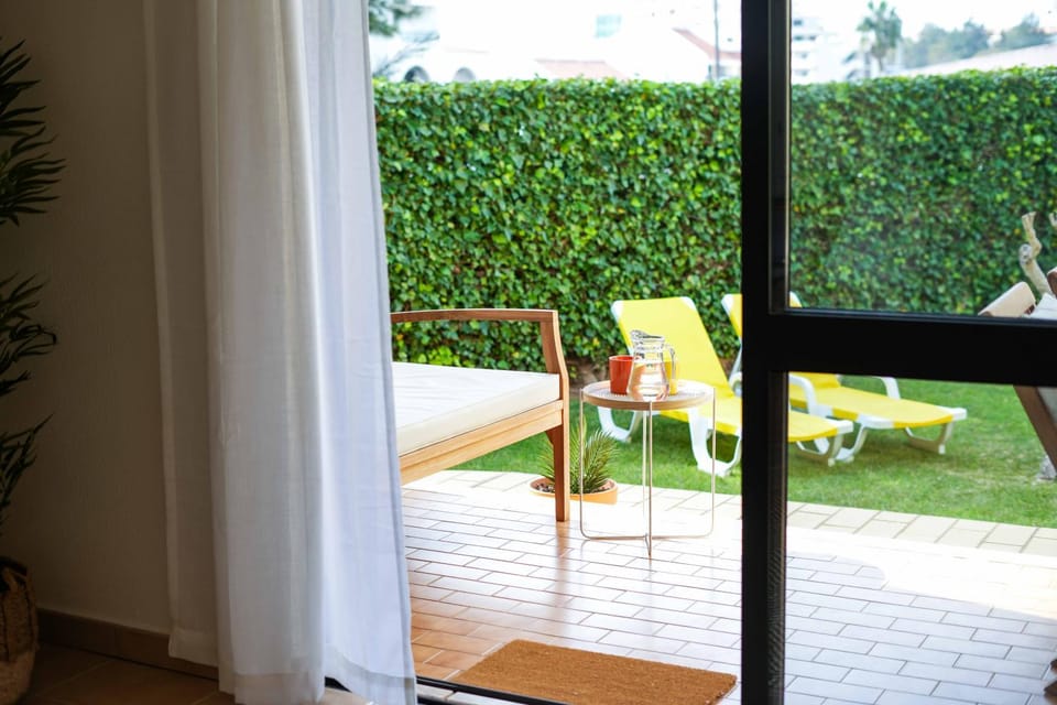 Garden, Garden view