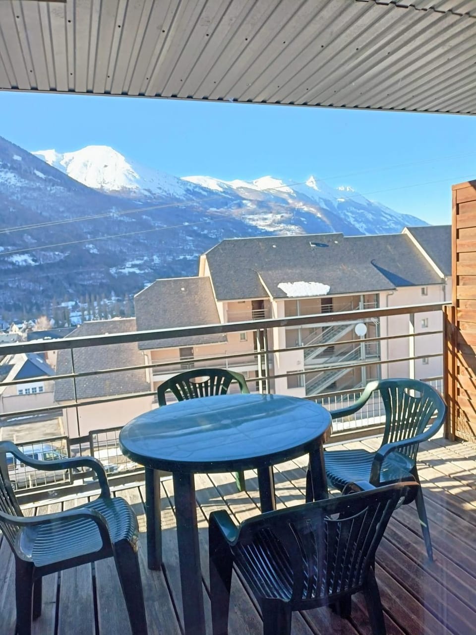 Studios grand balcon PyrZen Apartment in Luz-Saint-Sauveur