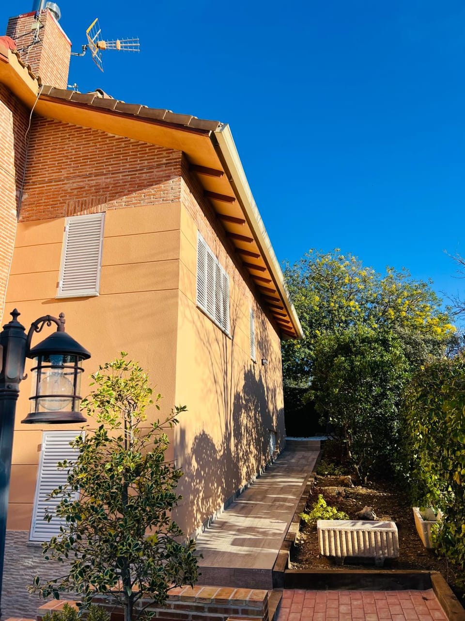 Property building, Garden view