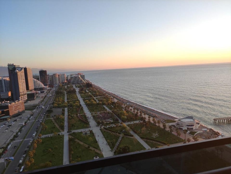 Орби бич Apartment in Batumi