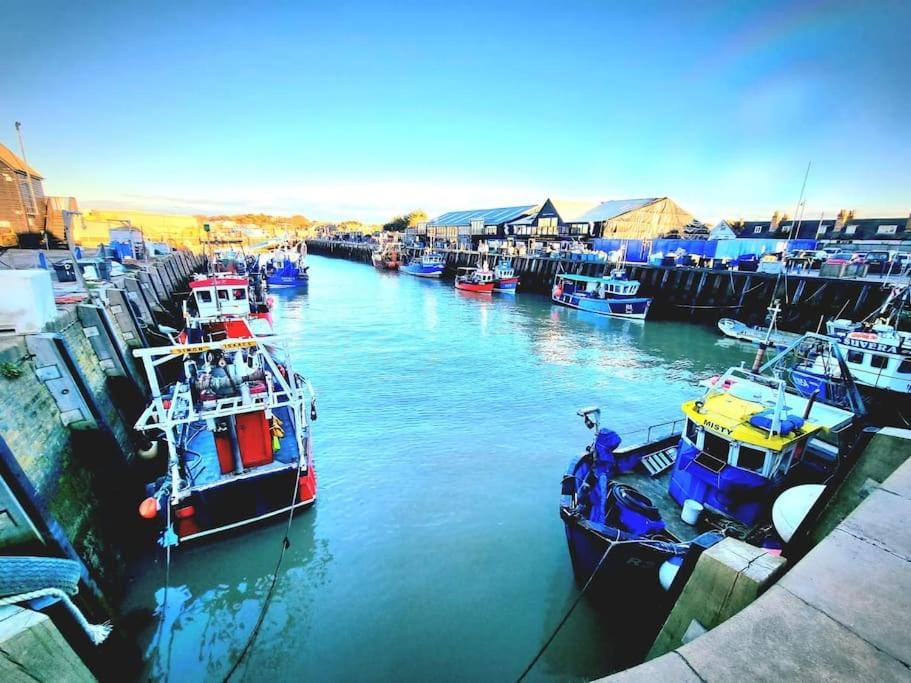 The Lost Lobster - 2 bedroom cottage with parking House in Whitstable