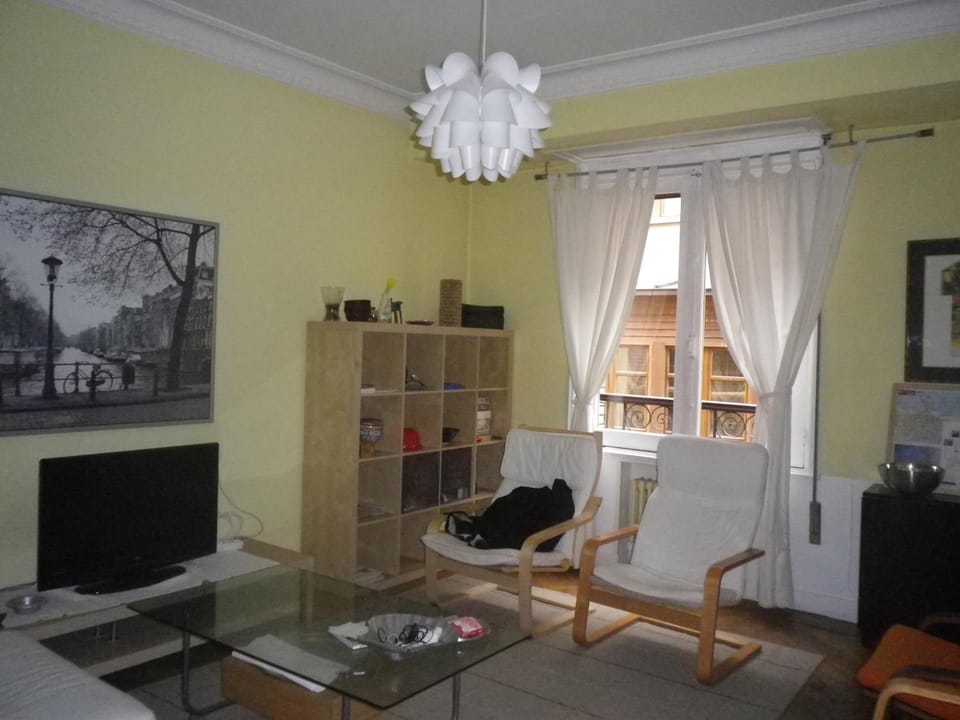 Communal lounge/ TV room, Living room