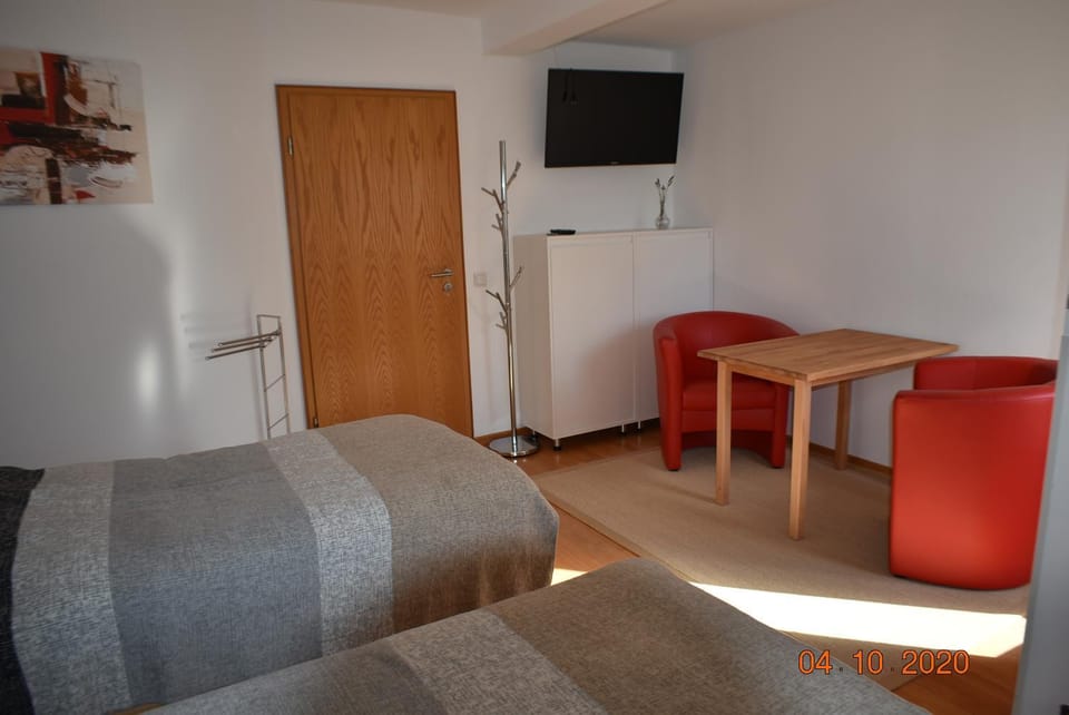 TV and multimedia, Seating area
