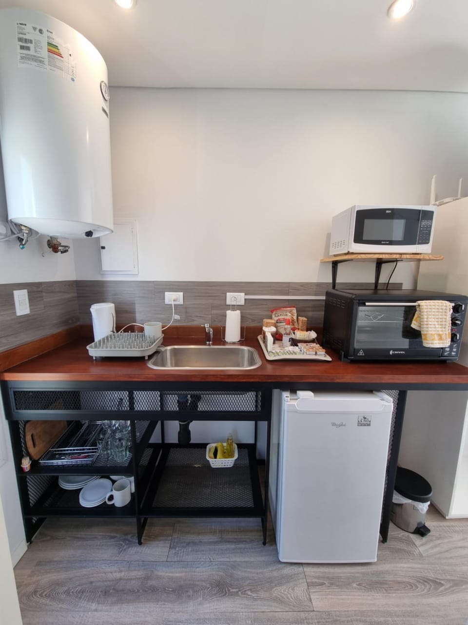 Coffee/tea facilities, Food and drinks, minibar, oven, pet friendly