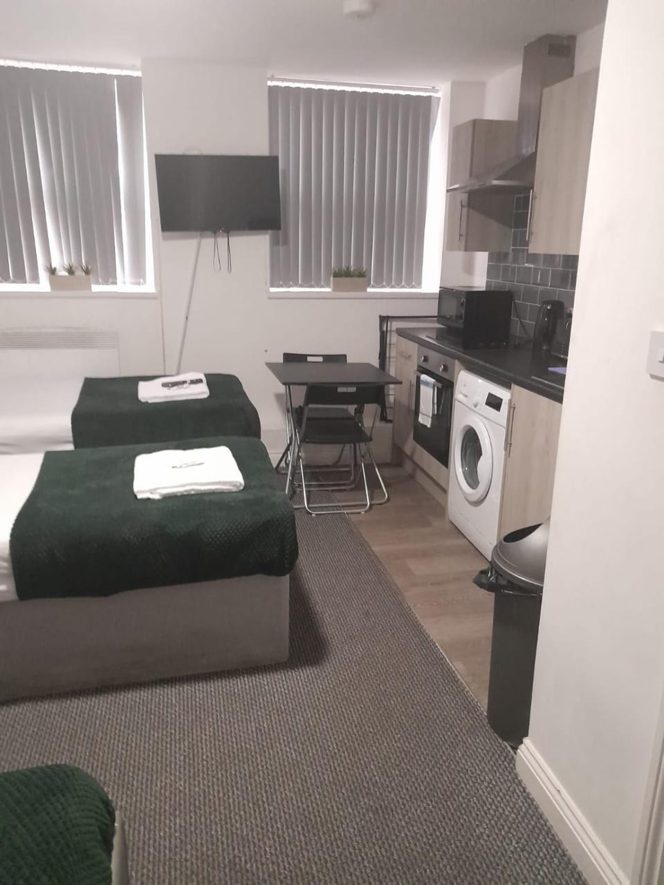 Gosford Park Studio 3 - Coventry Apartment in Coventry