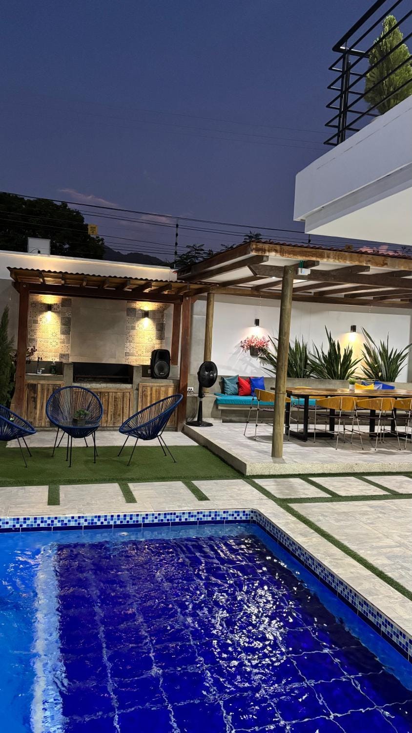 BBQ facilities, Living room, Area and facilities, Swimming pool