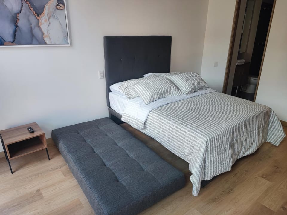 Aparta Suite - Centro Internacional - Mitika Apartment in Bogota