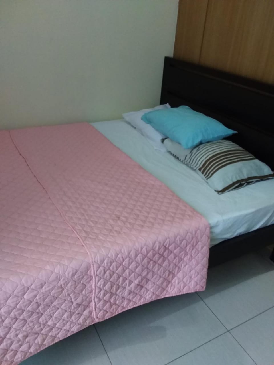 Condo at Shell Residences Apartment hotel in Pasay