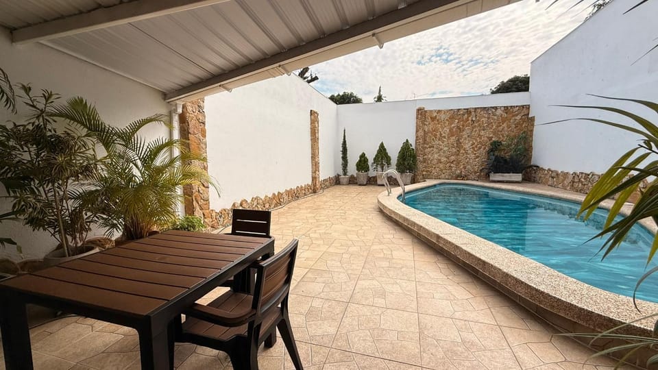 Property building, Swimming pool