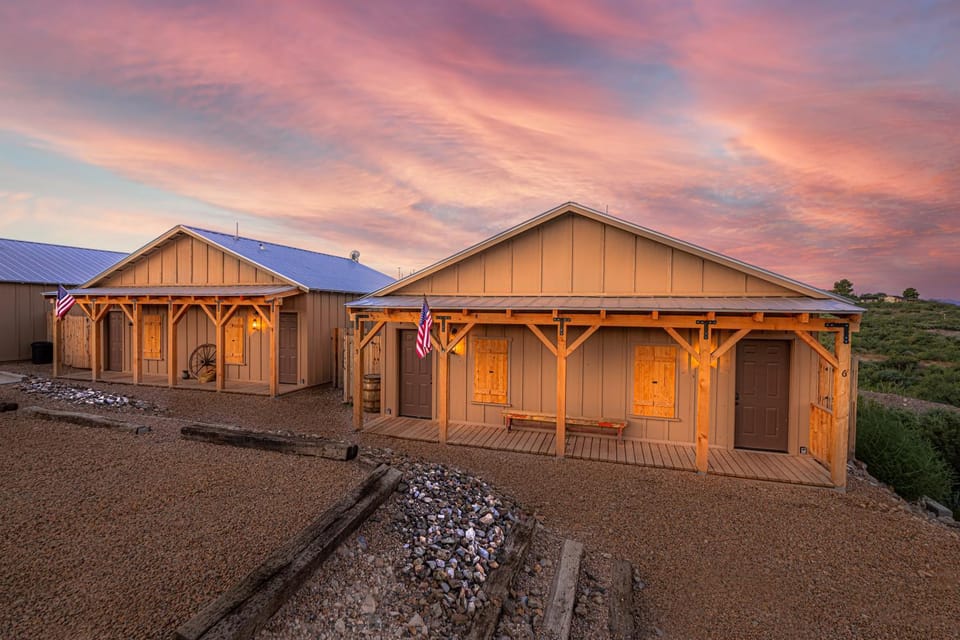 Property building, Day, Natural landscape, Sunrise