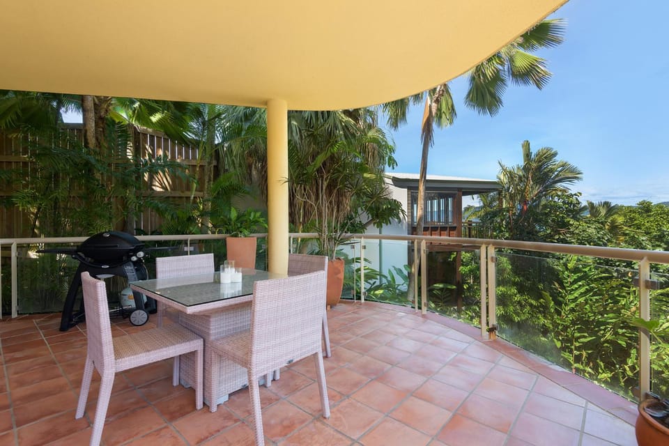 BBQ facilities, View (from property/room), View (from property/room), Balcony/Terrace, Balcony/Terrace, Dining area, Garden view, Garden view, Mountain view, Mountain view, Pool view, Pool view, Sea view, Sea view