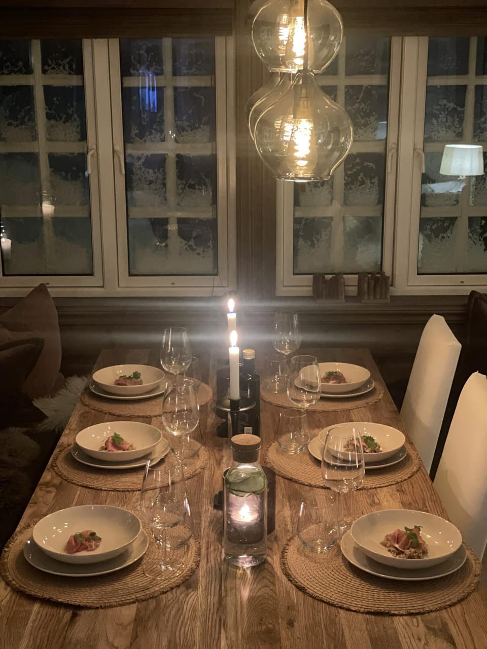 Food and drinks, Dining area