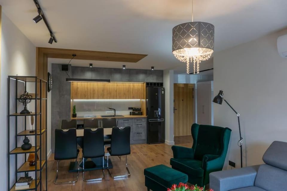 Kitchen or kitchenette, Living room, Seating area