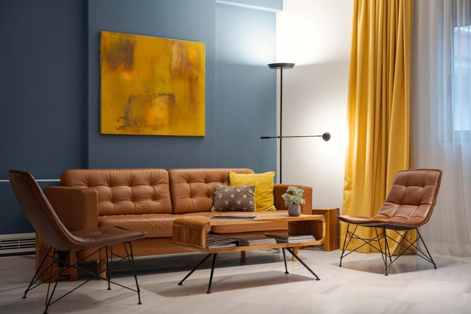 Living room, Seating area