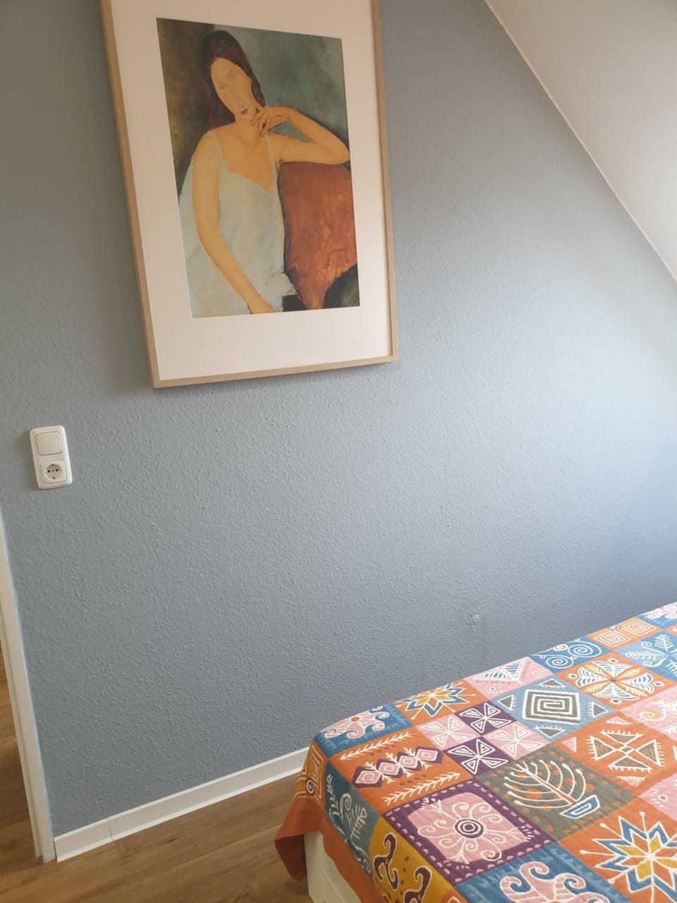 Bed, Decorative detail, Bedroom