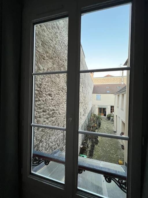 La pause allongée - Fontainebleau Hypercentre Apartment in Fontainebleau