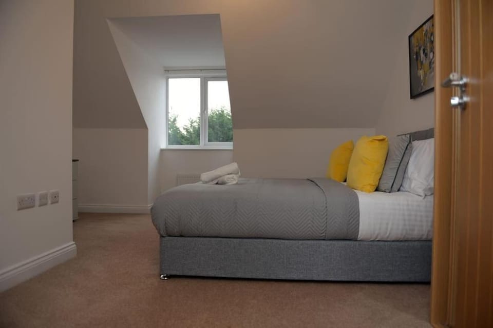 Spacious 3 Bed House in Bristol House in Bristol