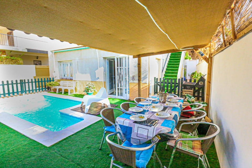 LITORAL COSTA DORADA - CASA DEL SOL Only families Villa in Cambrils