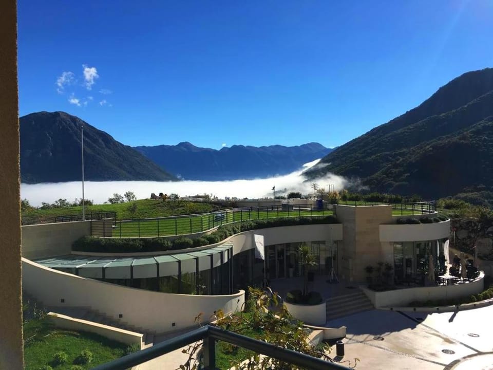 Nearby landmark, Natural landscape, Mountain view