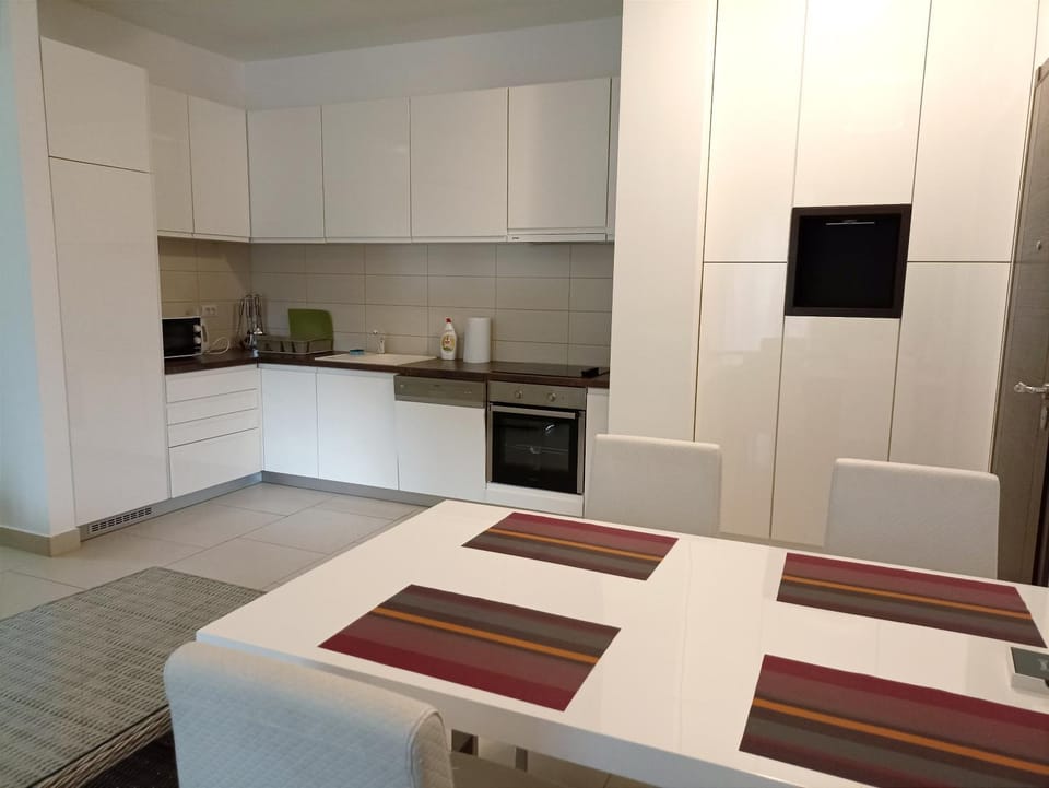 Lavender Bay View Apartment in Kotor Municipality