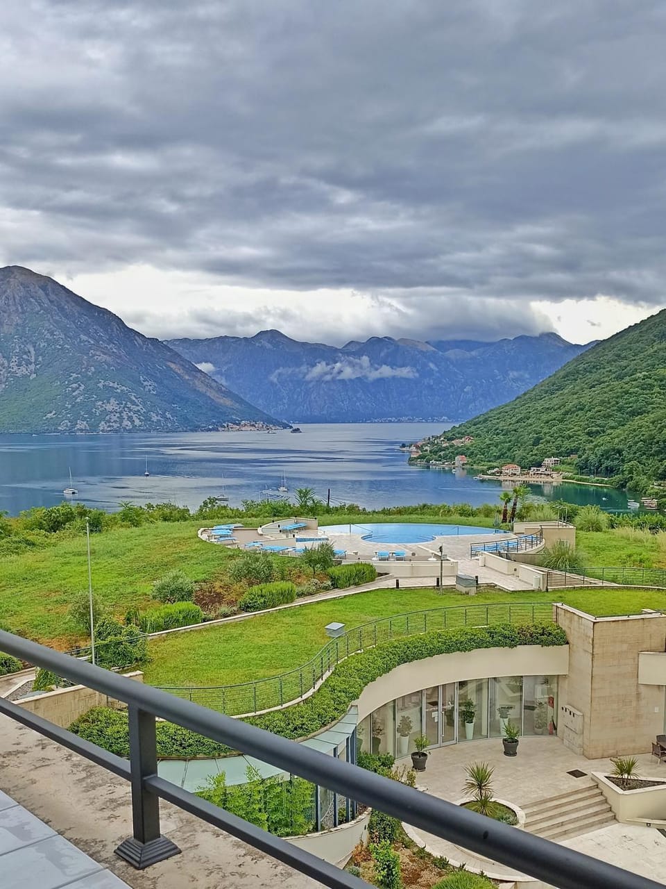 Lavender Bay View Apartment in Kotor Municipality