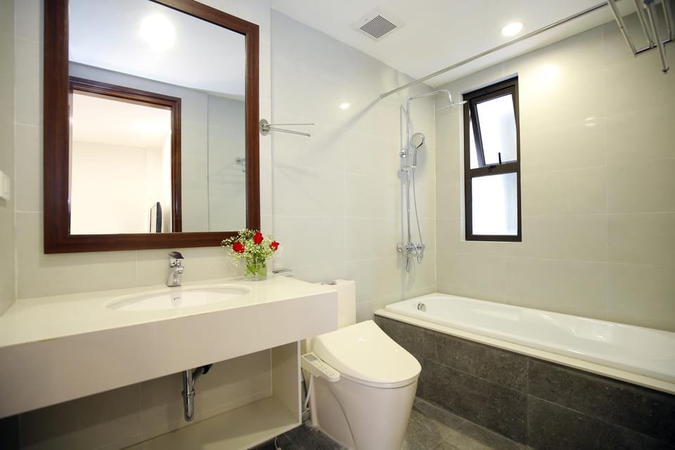 Shower, Hot Tub, Bathroom, Bath, towels