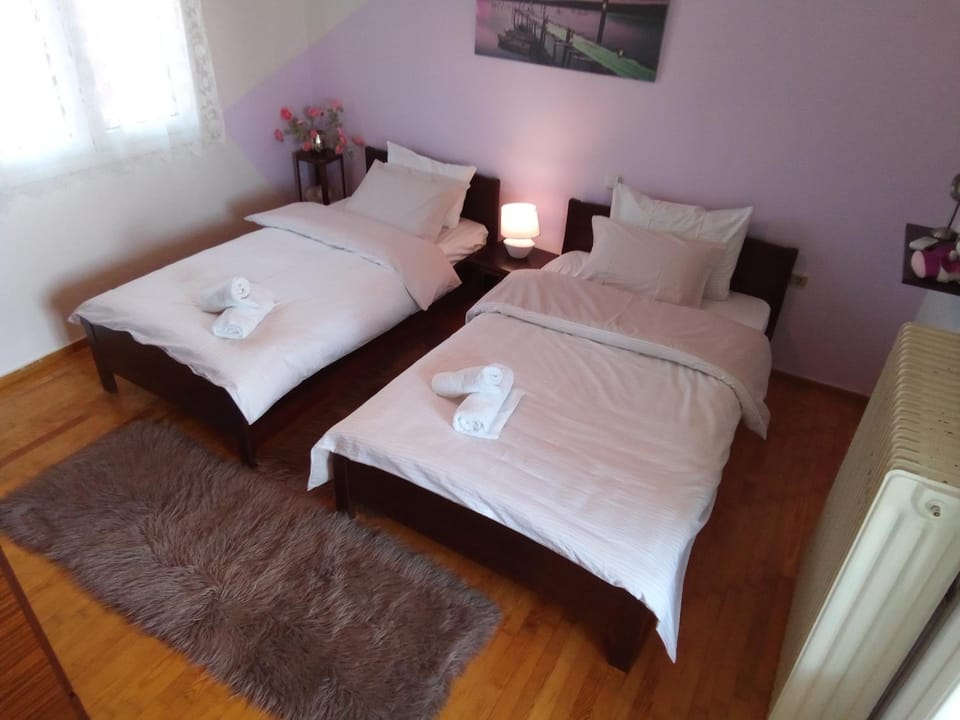 Marosrooms House in Trikala