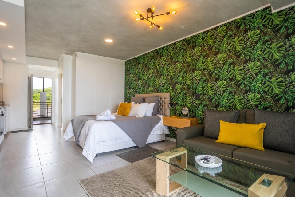 Living room, Photo of the whole room, Seating area, Bedroom