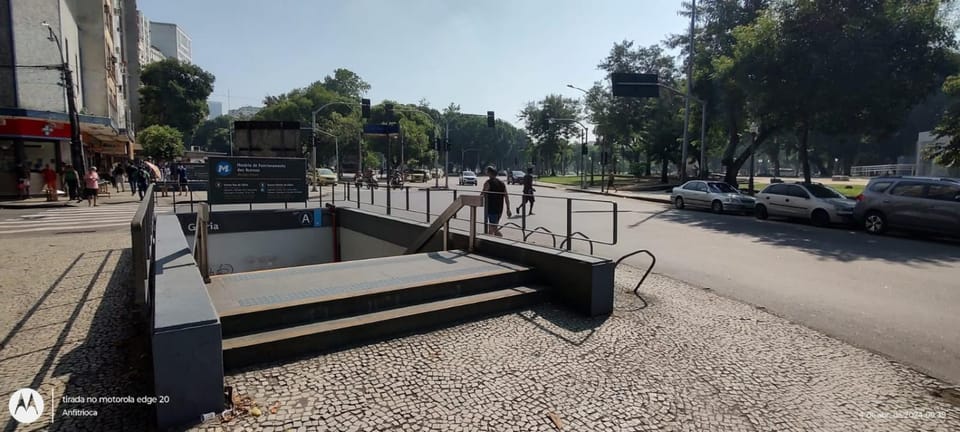 Neighbourhood, Street view