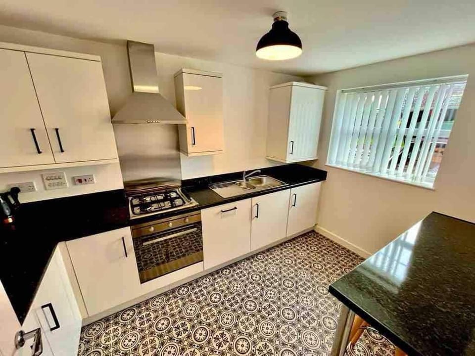 Whessoe House by Blue Skies Stays House in England