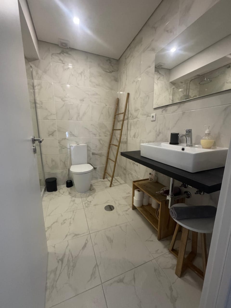 Shower, Toilet, Bathroom