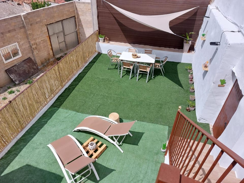 View (from property/room), Balcony/Terrace
