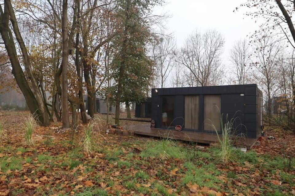 Property building, Natural landscape, Garden view