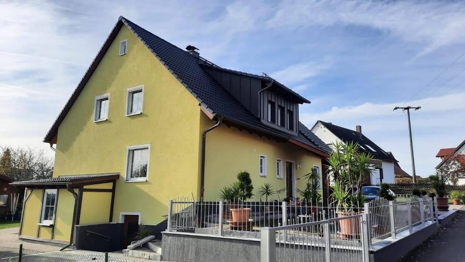 Property building, Street view