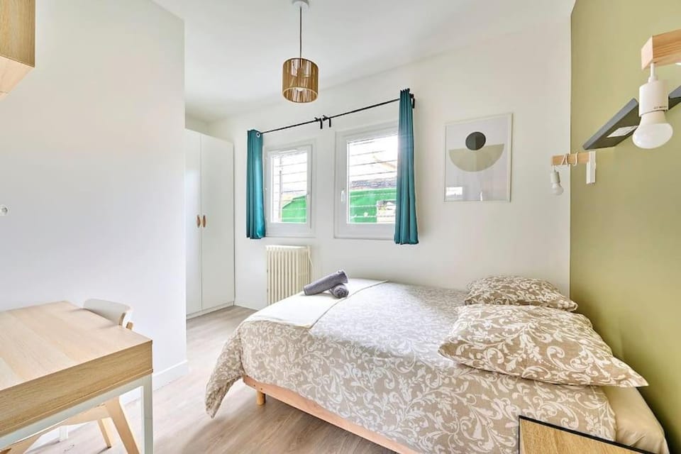 Villa Léo - Luxueuse maison pour 10 personnes à 15 mn de Paris ! Villa in Île-de-France