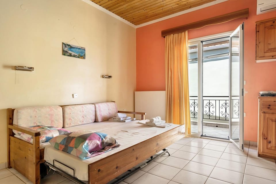 Property building, Living room, Bedroom