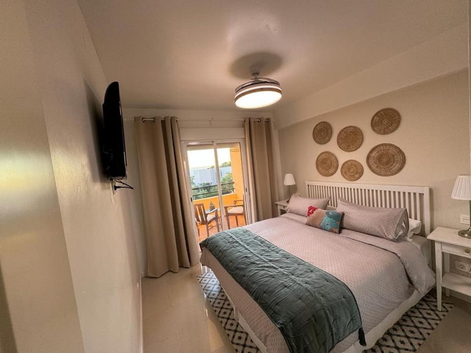 Sea and views close to Marbella Apartment in Sitio de Calahonda