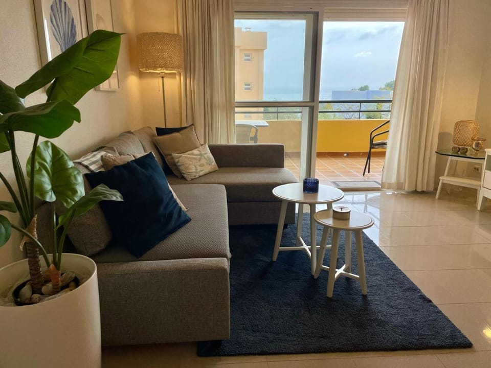 Sea and views close to Marbella Apartment in Sitio de Calahonda